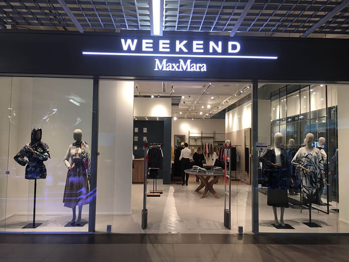 Магазин Weekend MaxMara. Минск, ТЦ «Замок»