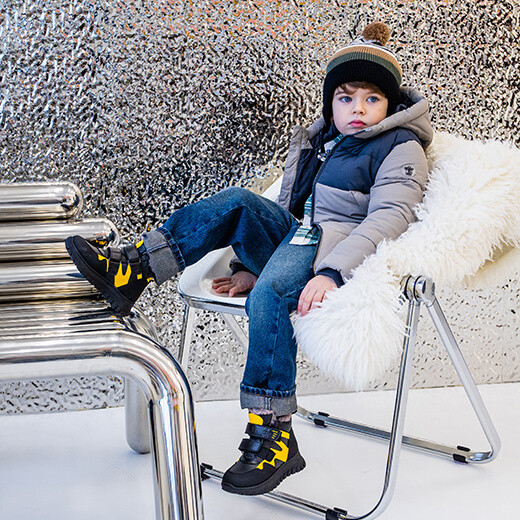 Магазин детской и подростковой обуви ViTokids. Минск, ТЦ «Замок»