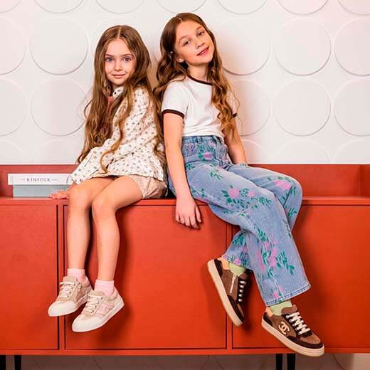 Магазин детской и подростковой обуви VITO kids. Минск, ТЦ «Замок»