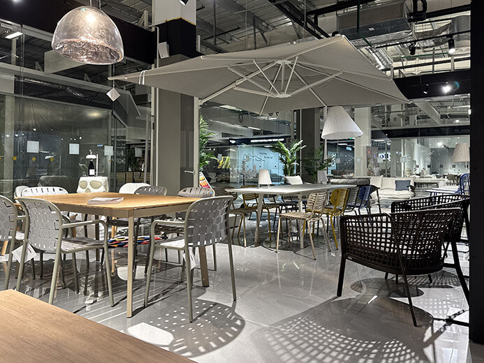 Магазин ITALMEBEL мебель. Минск, ТЦ «Замок»