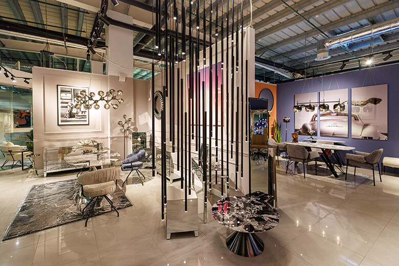 KARE — магазин мебели, освещения. Минск, ТЦ «Замок»