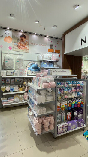 Магазин Mothercare&Next&Benetton. Минск, ТЦ «Замок»